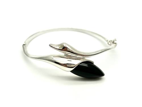 Silver Whitby Jet Fancy Crossover Bangle